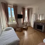 Le Manoir De Conteville *
