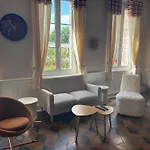 Le Manoir De Conteville Guest house