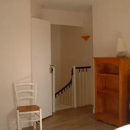 Le Manoir De Conteville בית הארחה