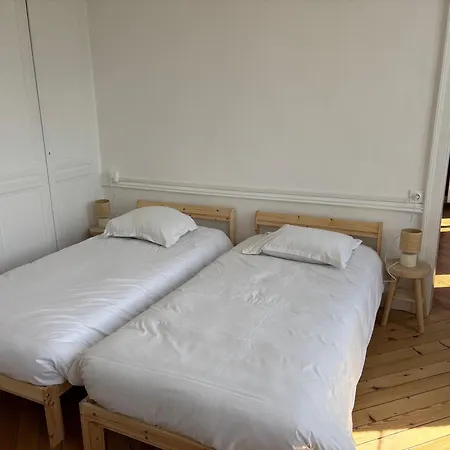 בית הארחה Le Manoir De Conteville *