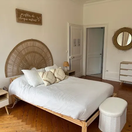 Le Manoir De Conteville