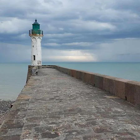 Le Manoir De Conteville