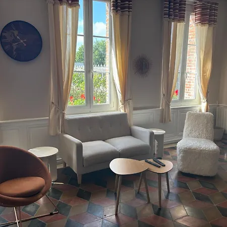 Le Manoir De Conteville בית הארחה