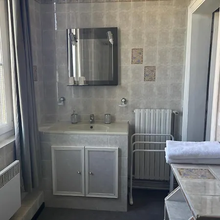 Le Manoir De Conteville Affittacamere *