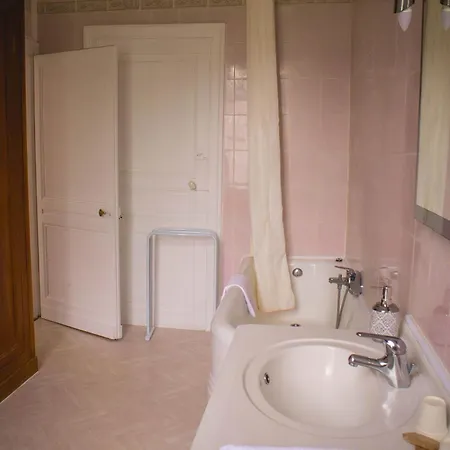 Le Manoir De Conteville Guest house Paluel
